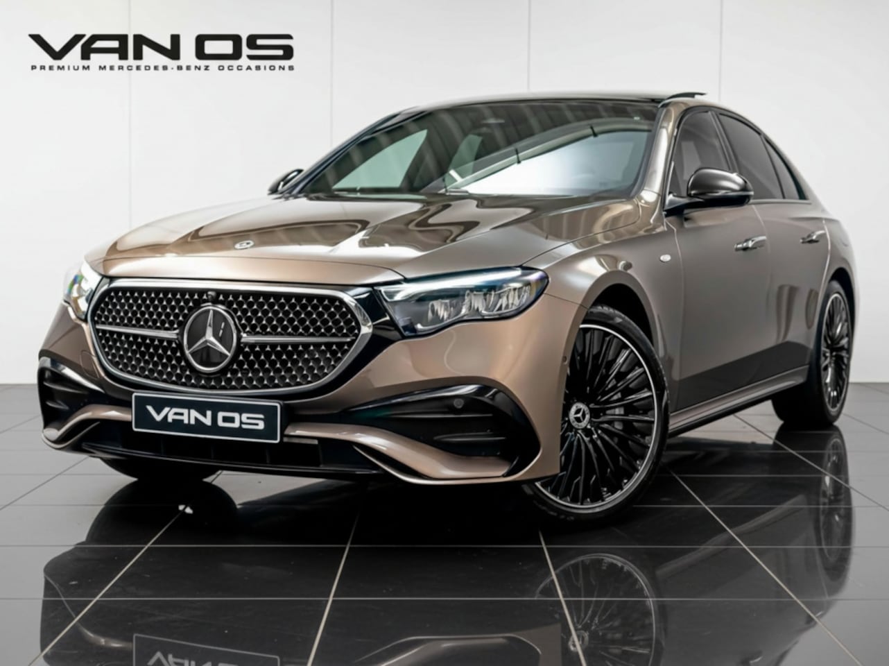 Mercedes-Benz E-klasse - E 300e AMG Line | Night | Superscreen | Burmester | Pano - AutoWereld.nl