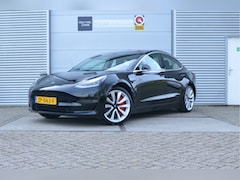 Tesla Model 3 - Long Range AWD 75 kWh Trekhaak, 19 inch velgen (Meerprijs FSD 99, - p/mnd)