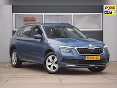 Skoda Kamiq - 1.0 TSI Ambition TREKHAAK WEGKLAPBAAR/PARKEERSENSOREN ACHTER/APPLE CARPLAY