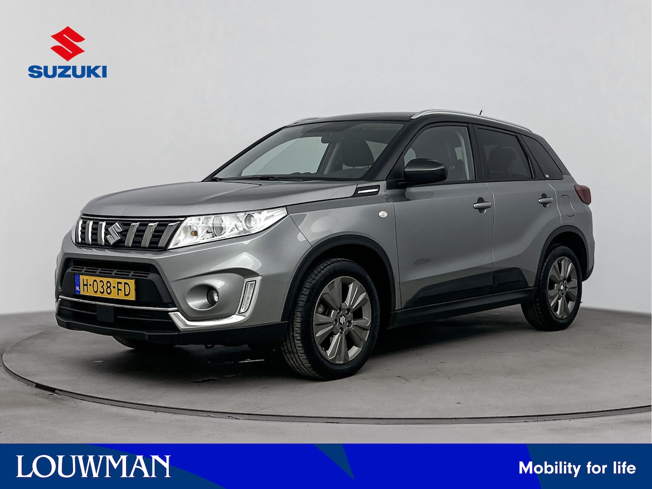 Suzuki Vitara - 112 PK Boosterjet Select Automaat | Trekhaak + 1200kg trekgewicht | Navi | Stoelverwarming - AutoWereld.nl