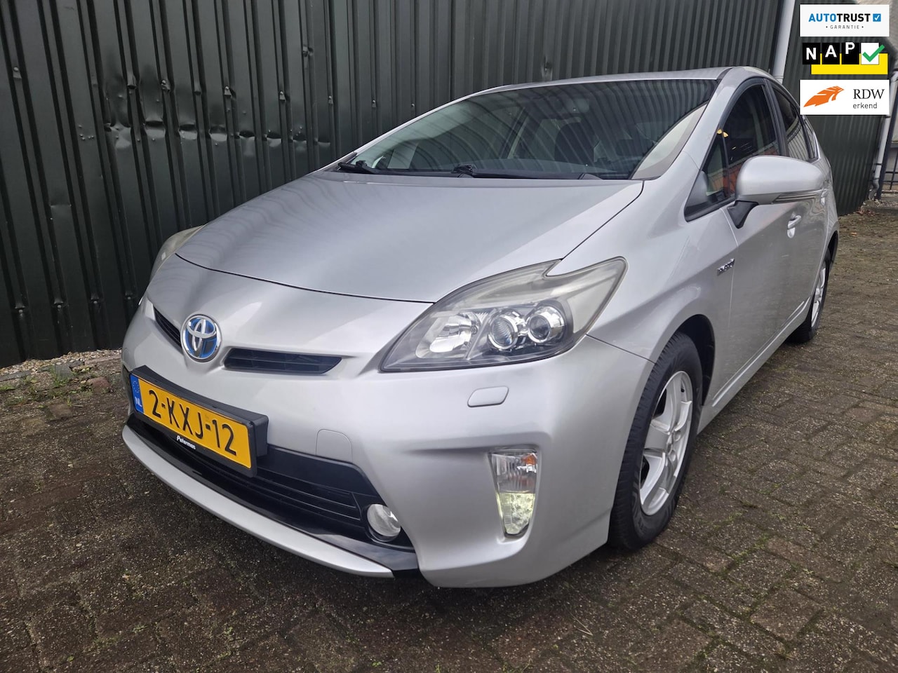 Toyota Prius - 1.8 Dynamic Dealer Onderhouden NL Auto - AutoWereld.nl