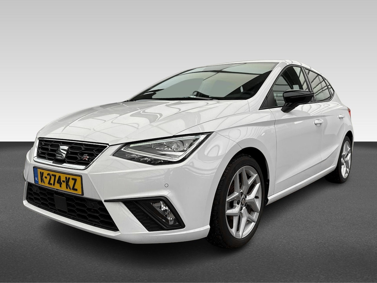 SEAT Ibiza - 1.0 EcoTSI 95PK FR 5DRS INTENS FULL LED VIRTUAL WINTERPACK NAVI NAP - AutoWereld.nl