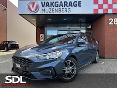 Ford Focus Wagon - 1.0 EcoBoost Hybrid 155PK ST Line // LED // NAVI + CARPLAY // CAMERA // DAB // CLIMA // WI