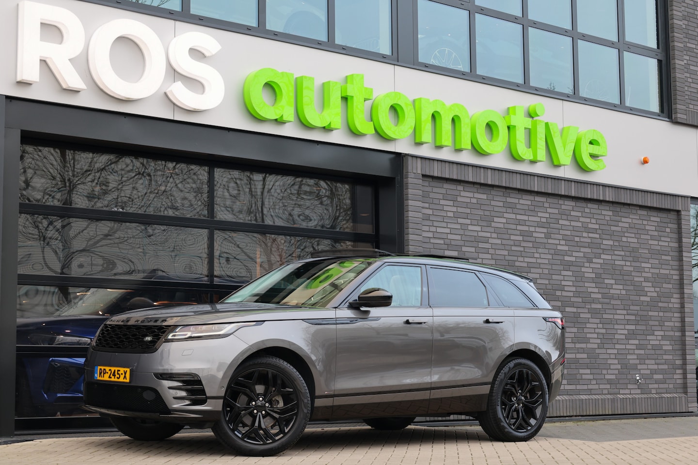 Land Rover Range Rover Velar - 2.0 I4 Turbo AWD R-Dynamic HSE | TOPSTAAT! | NAP | PANO | MERIDIAN SURROUND | HUD | MEMORY - AutoWereld.nl