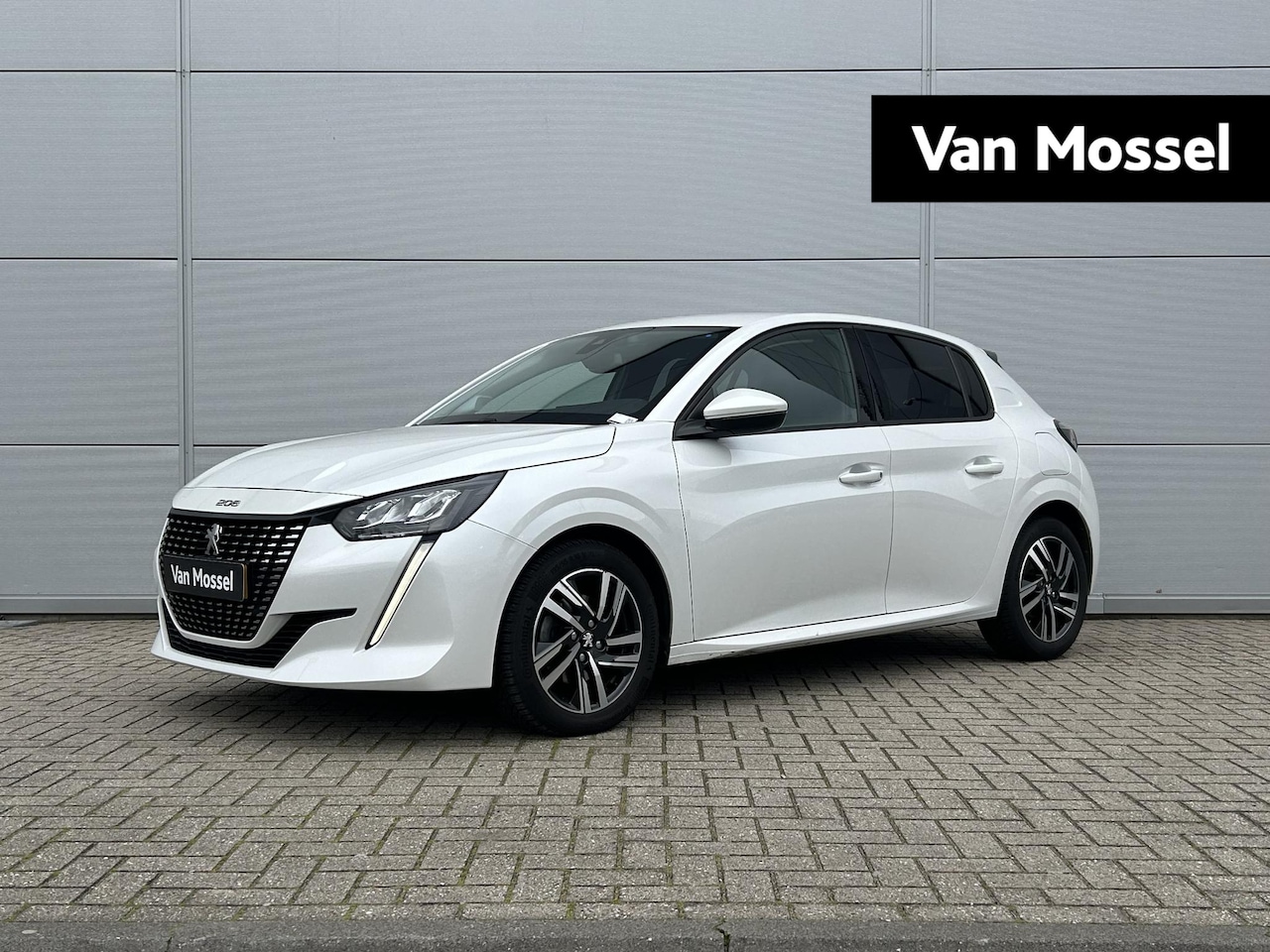 Peugeot 208 - 1.2 PureTech Allure Pack | Navigatie | Cruise Control | Parkeerhulp | Draadloos opladen | - AutoWereld.nl
