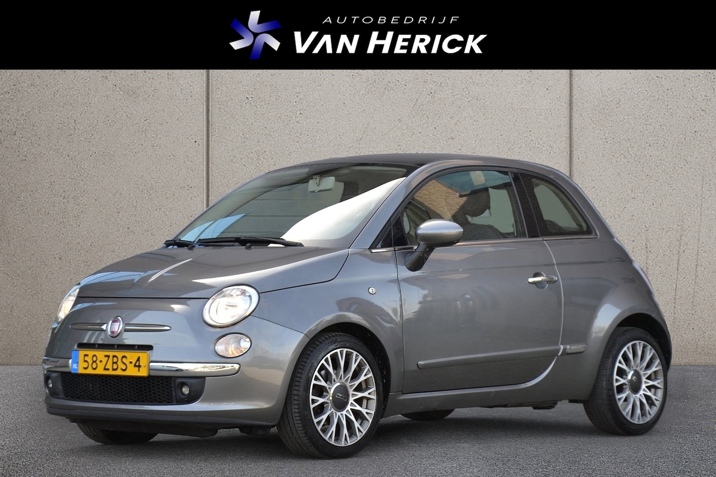 Fiat 500 - 0.9 TwinAir 86PK Lounge | Panoramadak | Airco | Lichtmetalen velgen - AutoWereld.nl