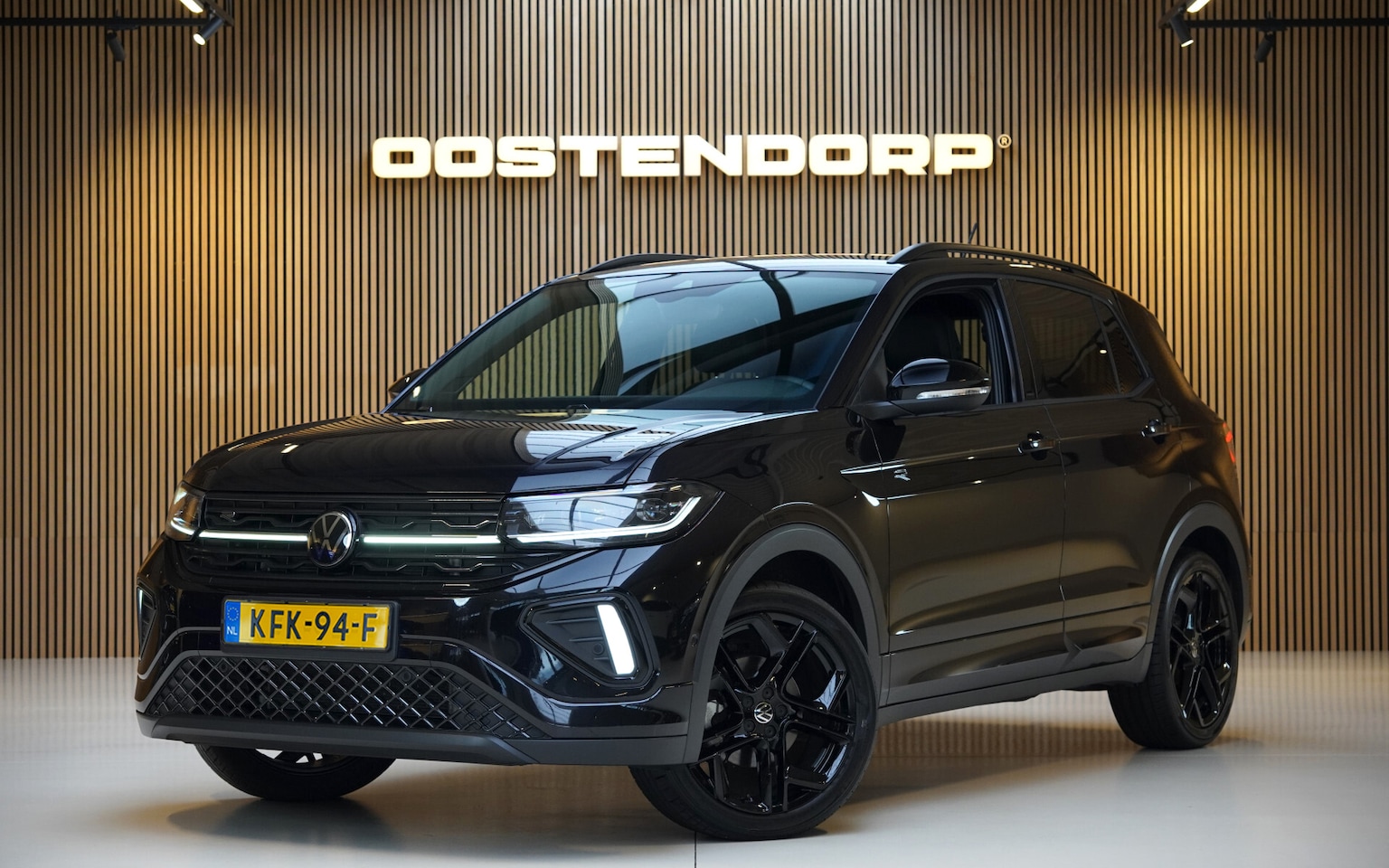 Volkswagen T-Cross - 1.5TSI/150pk DSG R-Line Blackstyle|2025|Trekhaak|Navi|PDC+Camera|LED|Virtual Cockpit|Cruis - AutoWereld.nl