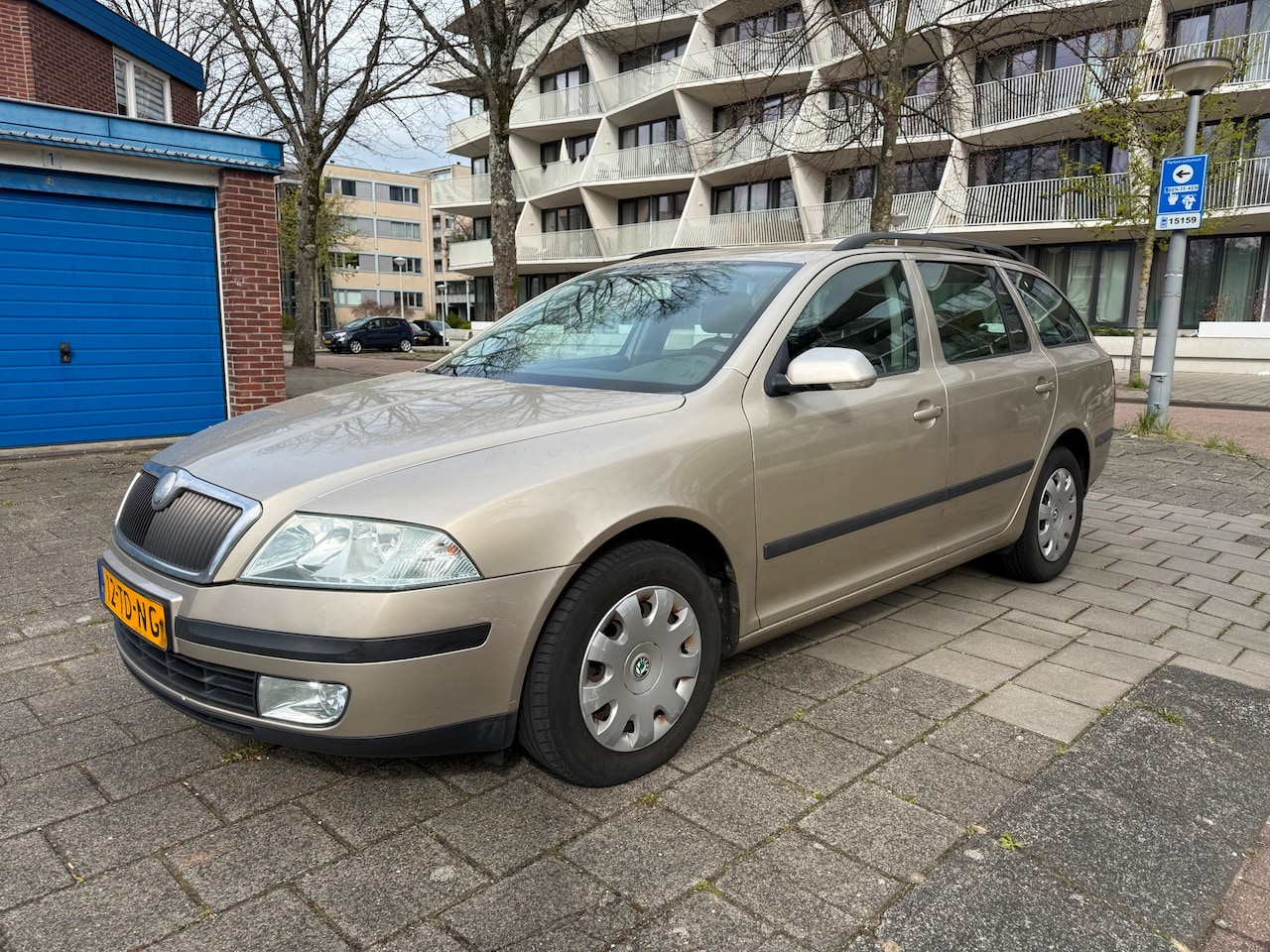 Skoda Octavia Combi - 1.6 MPI 75kw Airco Cruise - AutoWereld.nl