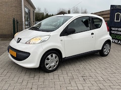 Peugeot 107 - 1.0-12V XR