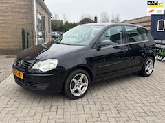 Volkswagen Polo - 1.4-16V Optive