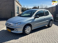 Peugeot 206 - 1.4 Air-line 3 || airco | nieuwe apk keuring