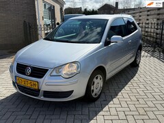 Volkswagen Polo - 1.2-12V Optive