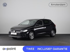 Volkswagen Polo - 1.0 TSI Life 95PK | Navigatie | parkeersensoren | extra getint glas | keyless entry | stoe