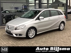 Mercedes-Benz B-klasse - 200 automaat, cruise, stoelverwarming, parkeersensoren