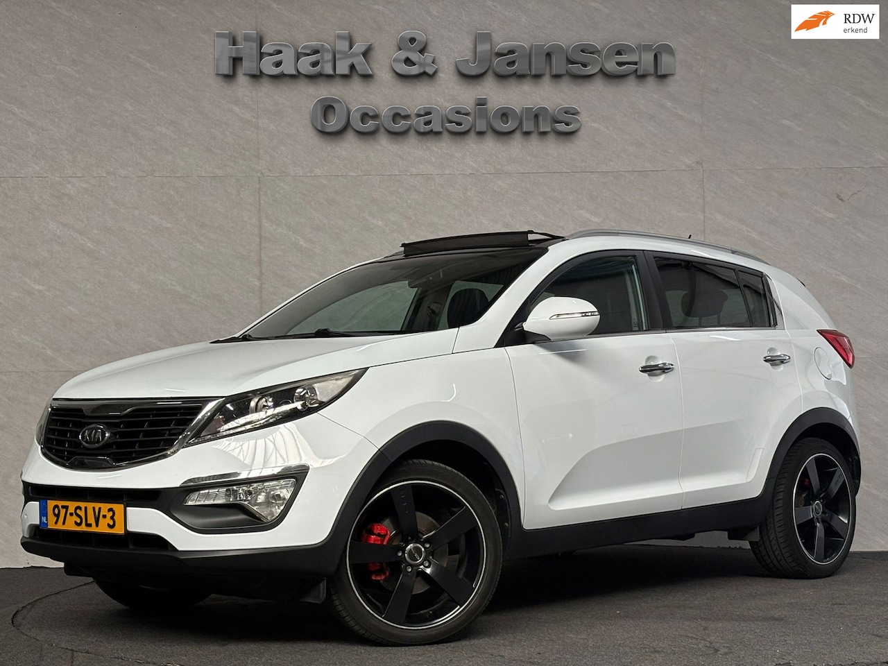 Kia Sportage - 1.6 GDI X-ecutive Plus Pack - Pano - Cruise - Radio - AutoWereld.nl