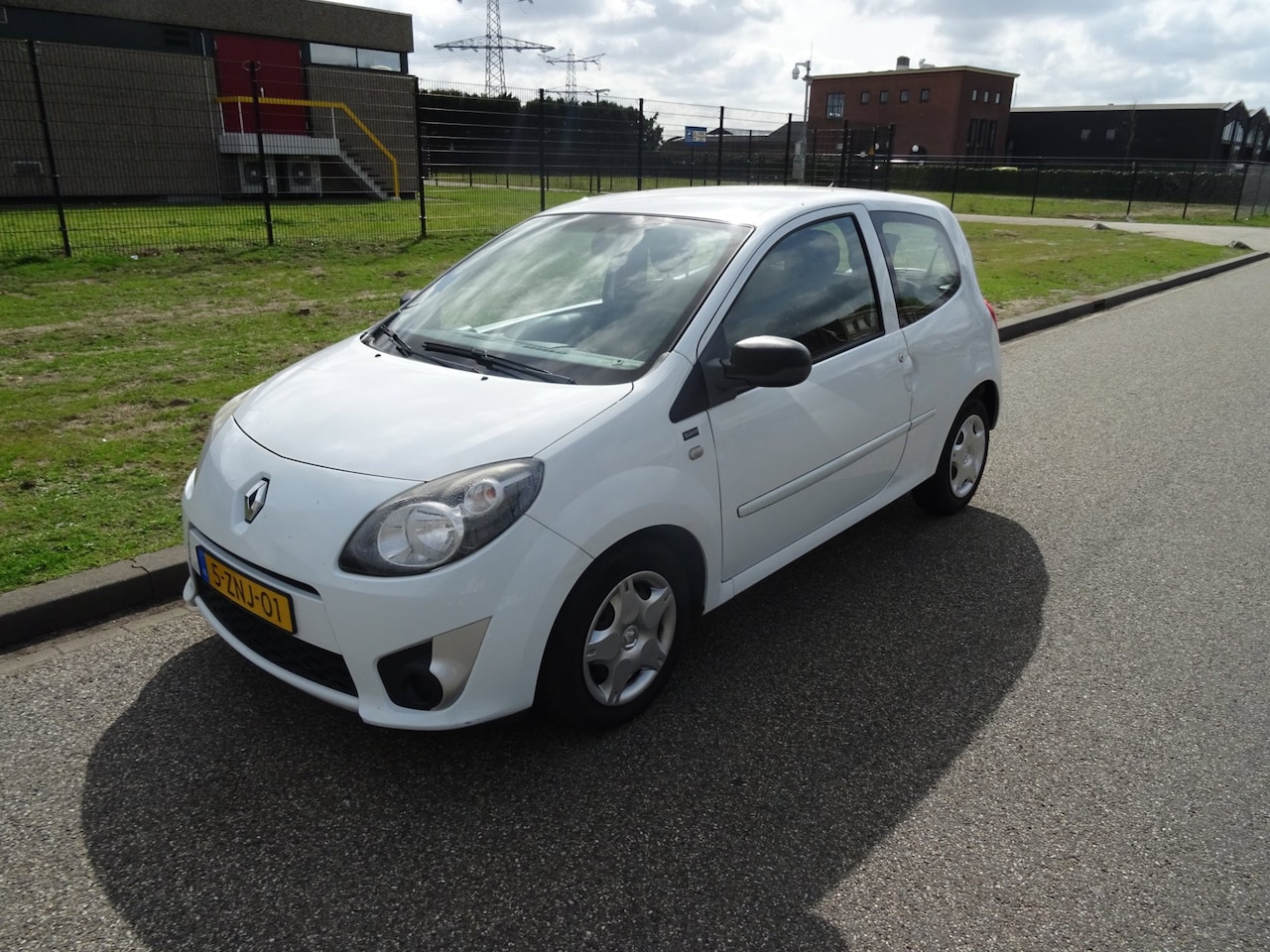 Renault Twingo - 1.2-16V Night & Day - AutoWereld.nl