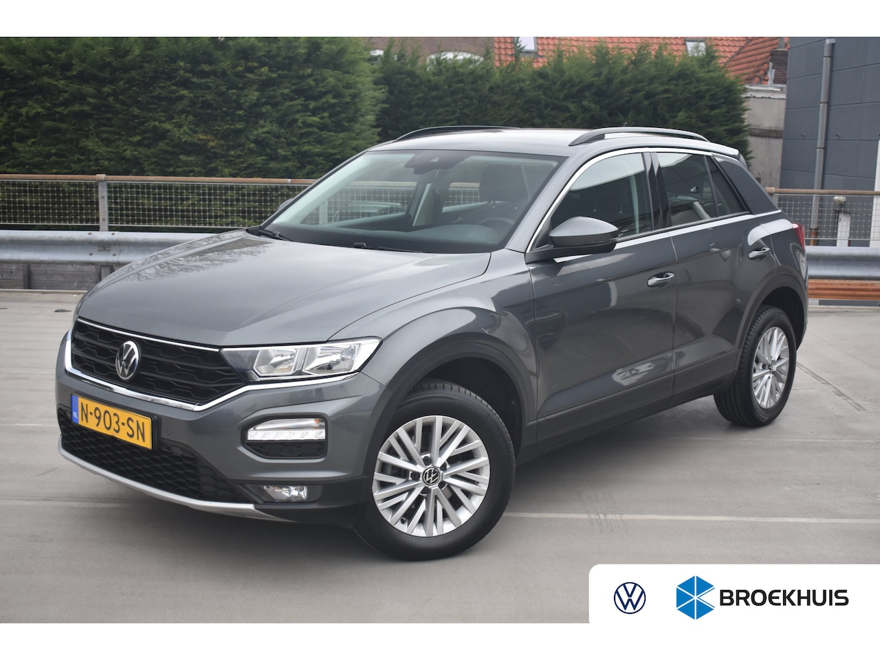 Volkswagen T-Roc - 1.5 150PK DSG Style | ADAPT. CRUISE | APP. CONNECT | FULL LED | CLIMATE CONTROL | DAB+ - AutoWereld.nl