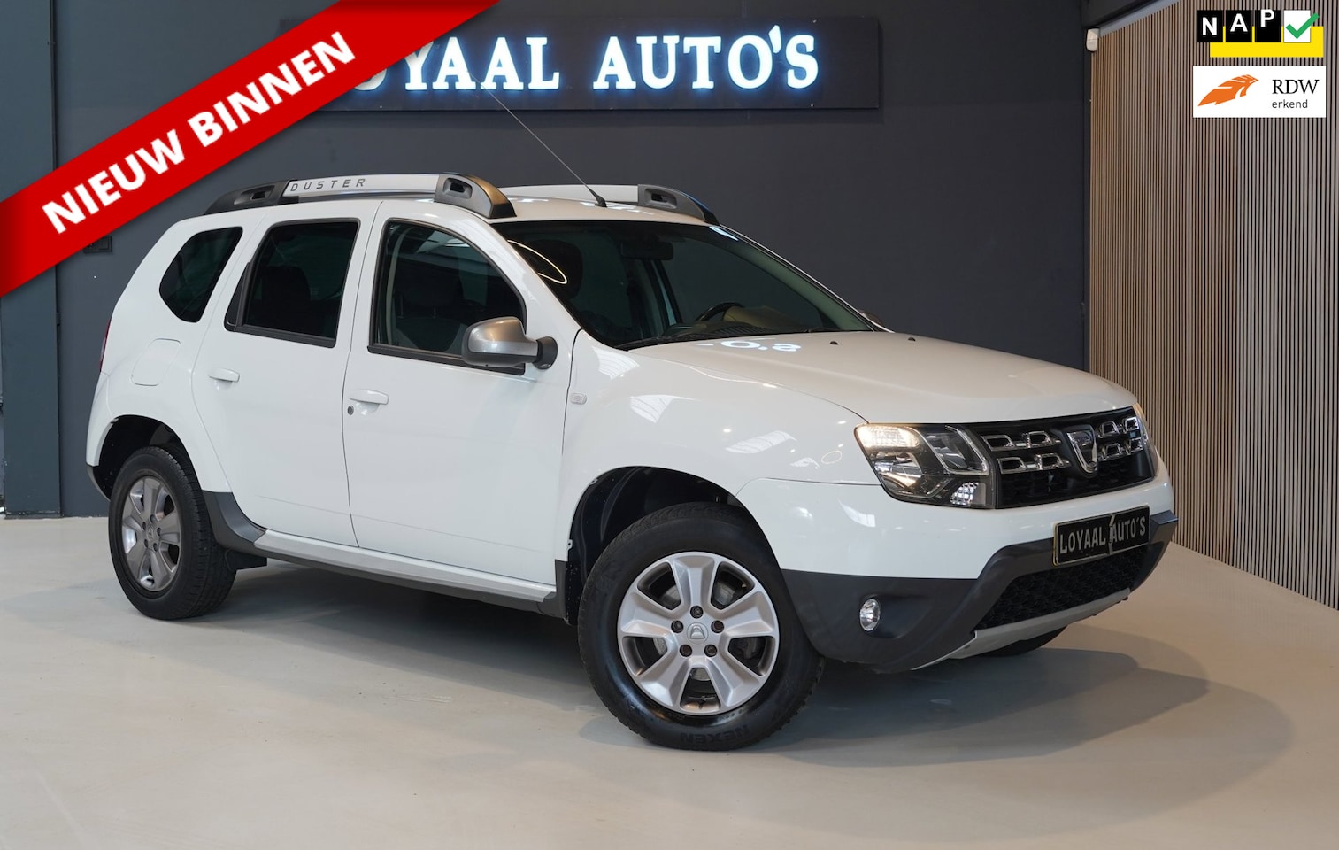 Dacia Duster - 1.2 TCe 4x2 Lauréate | AIRCO | CRUISE | PDC | ELEK.RAMEN | APK | NAP. - AutoWereld.nl