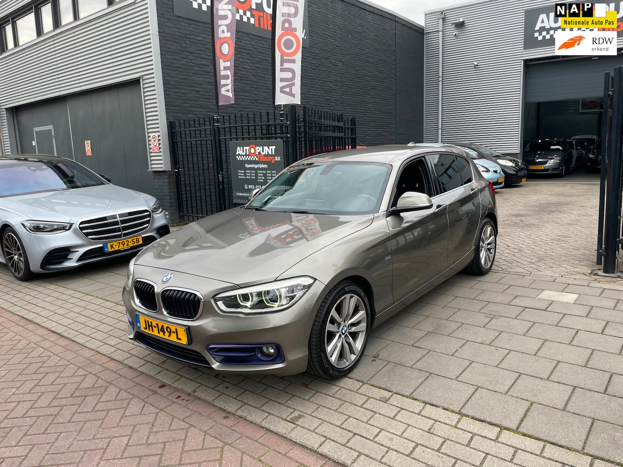 BMW 1-serie - 118i Centennial High Executive 1e Eig! Trekhaak Airco NAP APK - AutoWereld.nl