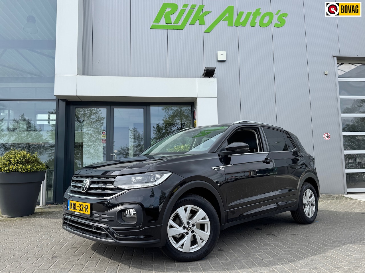 Volkswagen T-Cross - 1.5 TSI Style Business R * Stoelverwarming * Camera * Clima - AutoWereld.nl