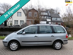 Ford Galaxy - 2.0-8V 7-Persoons Airco 2e eigenaar APK 2027 RUIMTE