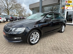 Skoda Octavia Combi - 1.0 TSI Gr-tech Amb. Autopmaat, Navi, Apple carplay, trekhaak, etc