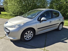 Peugeot 207 - 1.4 VTI SUBLIME climate control, trekhaak
