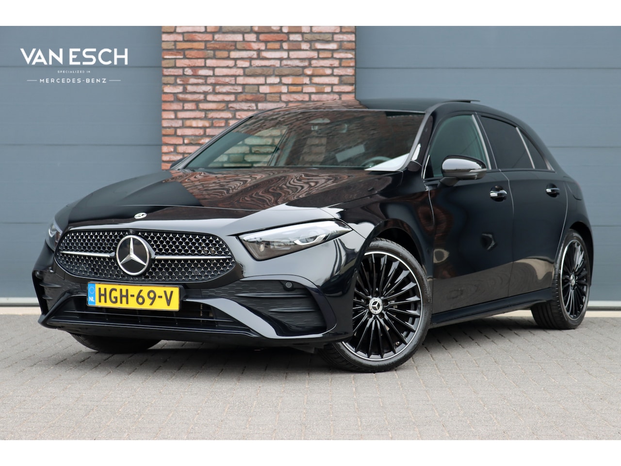 Mercedes-Benz A-klasse - 250 e AMG Line | Facelift | Panoramadak | Memory | HUD | Surround Camera | Advanced Sound - AutoWereld.nl