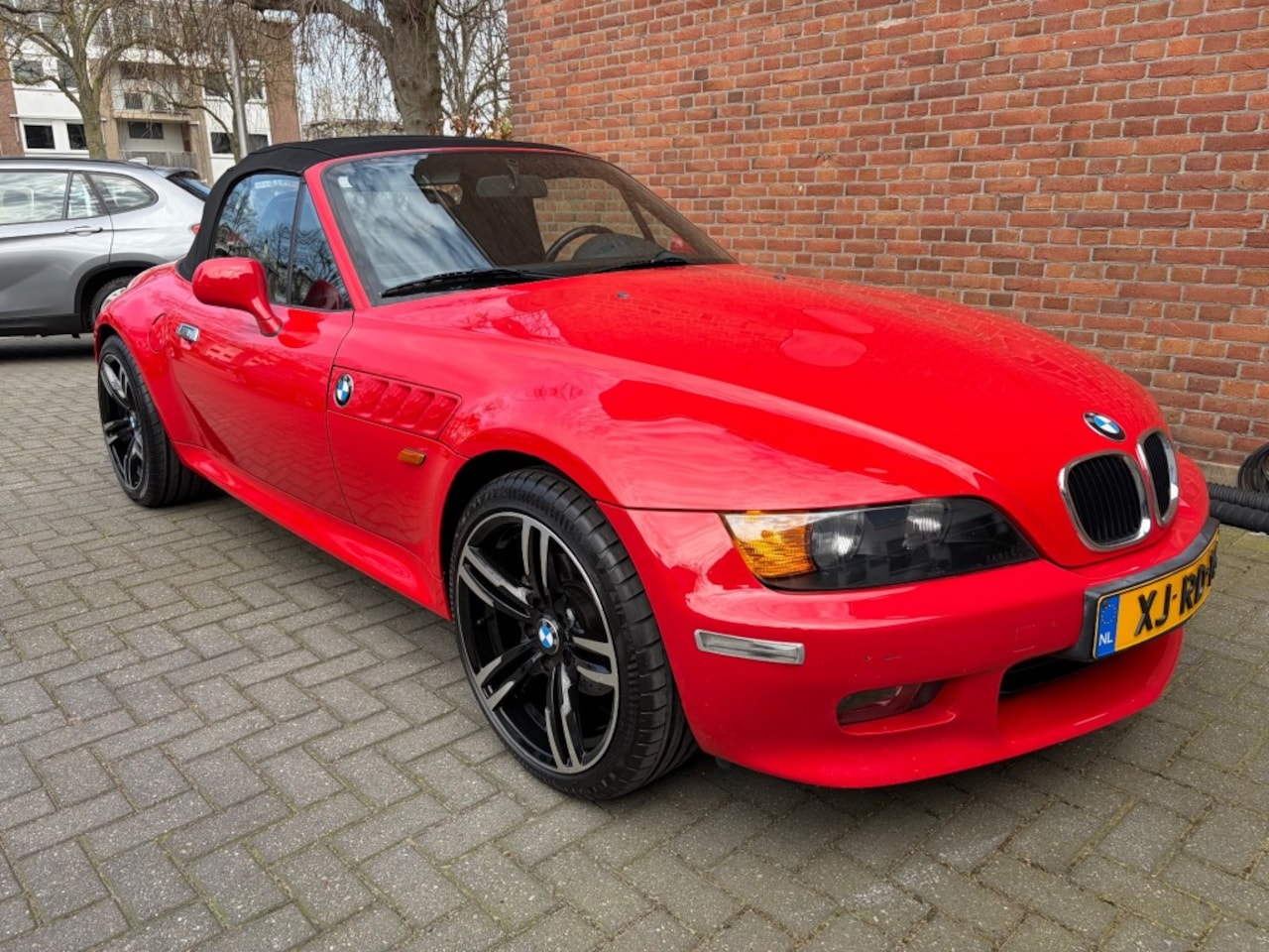 BMW Z3 - 2.8 WIDE BODY! EERSTE LAK ! HISTORIE BEKEND - AutoWereld.nl