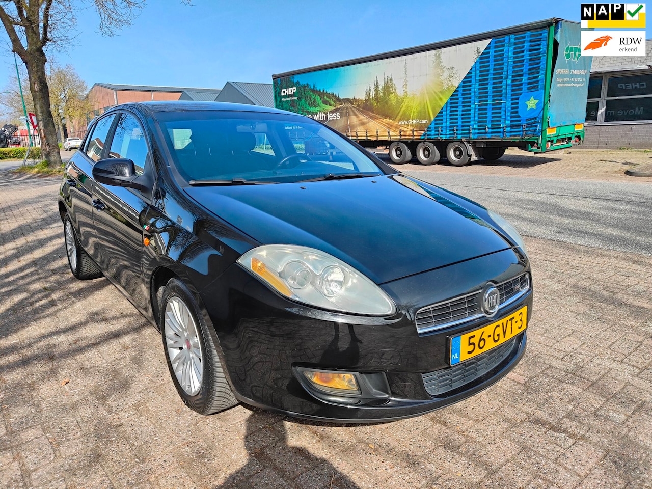Fiat Bravo - 1.4 T-Jet Corporate 1.4 T-Jet Corporate - AutoWereld.nl