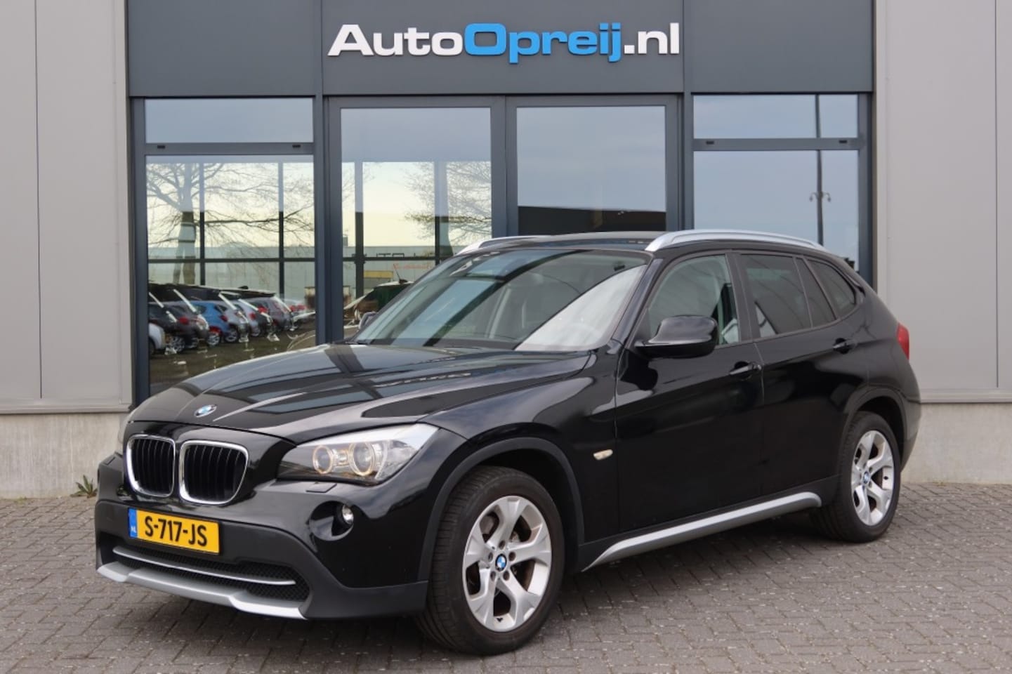 BMW X1 - 1.8i sDrive AUTOMAAT Executive 150pk Clima, NAVI, Cruise, Trekhaak afnb. - AutoWereld.nl