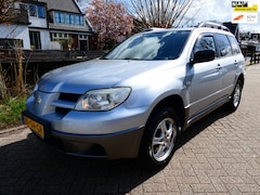 Mitsubishi Outlander Sport - 2.0 Invite+ 136pk Trekhaak 1500kg. Airco