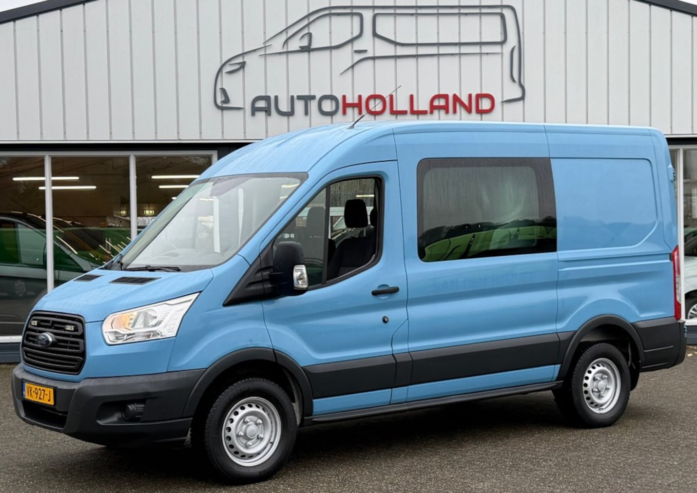 Ford Transit - 2.2 TDCI 92KW 125PK DC DUBBELE CABINE TREKHAAK/ BIJRIJDERSBANK/ 100% DEALERONDERHOUDEN - AutoWereld.nl