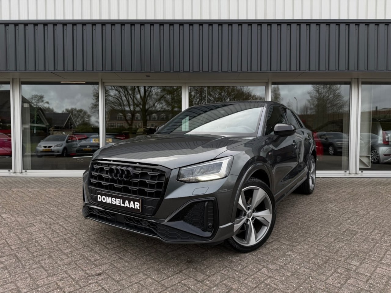 Audi Q2 - 35 TFSI Edition one Automaat 2x S-Line NAVI Camera Apple Carplay Android Auto Stoelverwarm - AutoWereld.nl