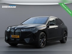 BMW iX - xDrive50 112 kWh | Sportpakket | Bowers&Wilkins | Pano