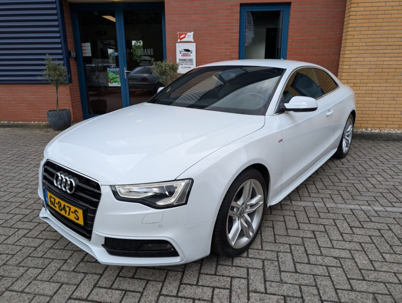Audi A5 - COUPE 1.8 TFSI S-line SPORT ED, AdaptiveCruise, Airco, Stoelverw, Navi - AutoWereld.nl