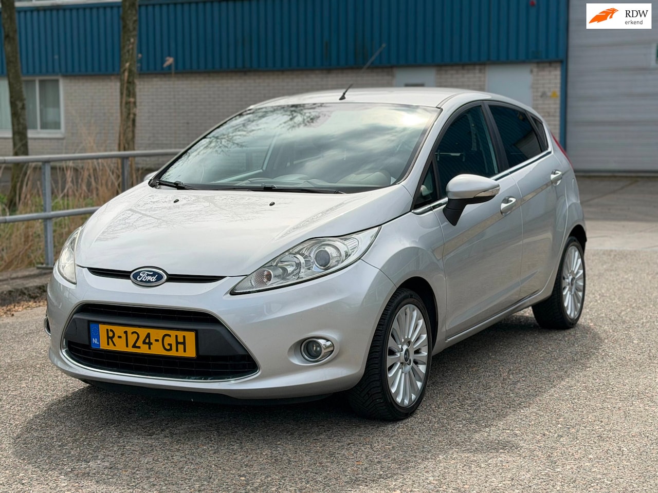 Ford Fiesta - 1.4 Trend Clima 5 deurs! LM velgen! 1 jaar APK! - AutoWereld.nl