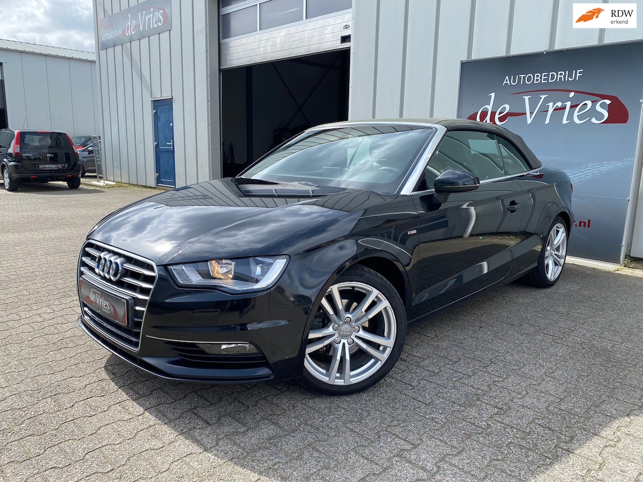 Audi A3 Cabriolet - 1.4 TFSI Ambition Pro Line S / Clima / Cruise / Navi / Stoelverw. - AutoWereld.nl