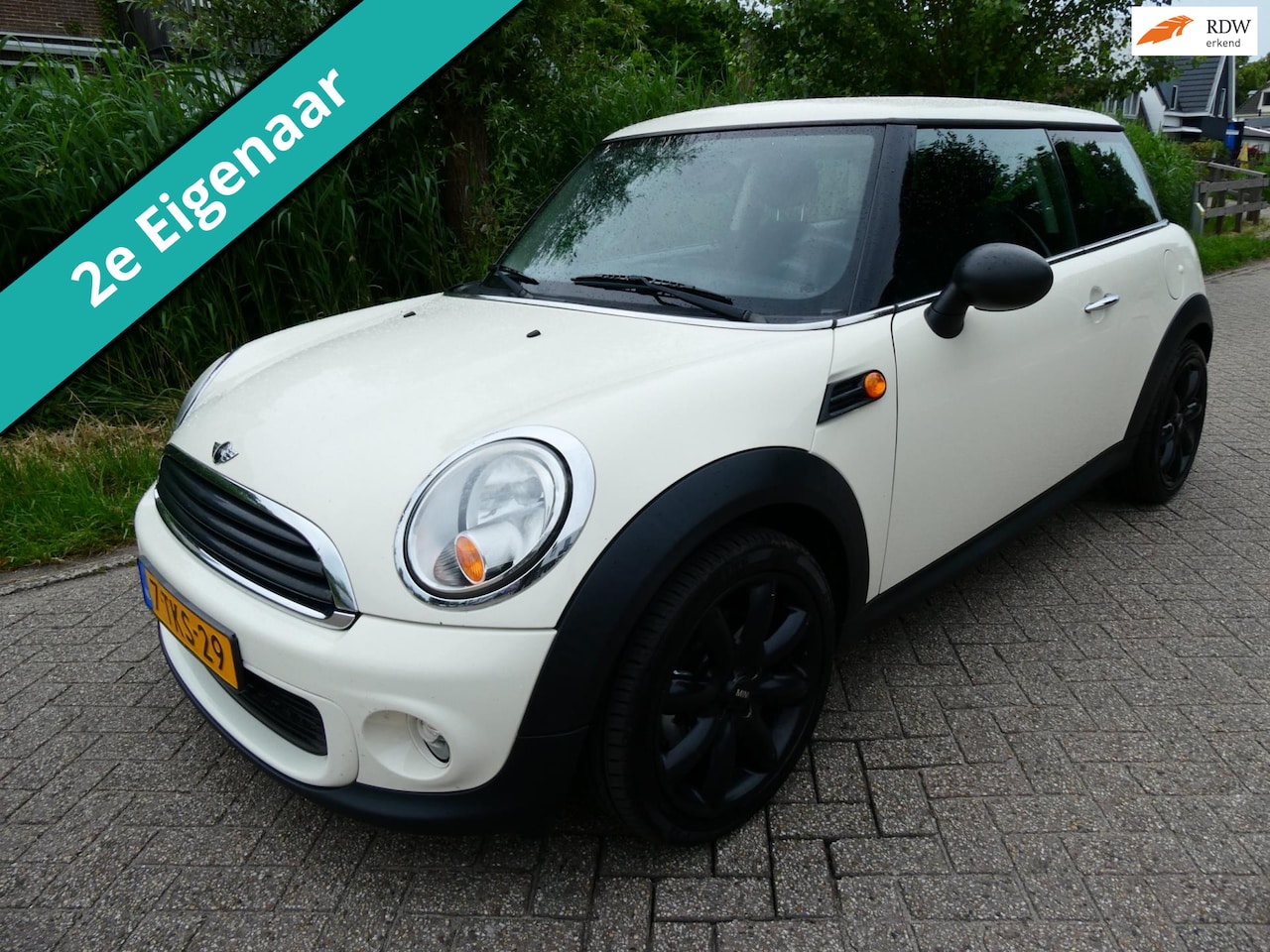 MINI One - Mini 1.6 75pk 6-bak Zuinig 2e eigenaar Airco LMV Historie - AutoWereld.nl