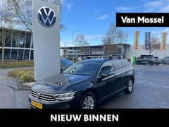 Volkswagen Passat Variant - 1.5 TSI R-Line Business + 150 PK | Automaat | Parkeersensoren voor en achter | Cruise Cont