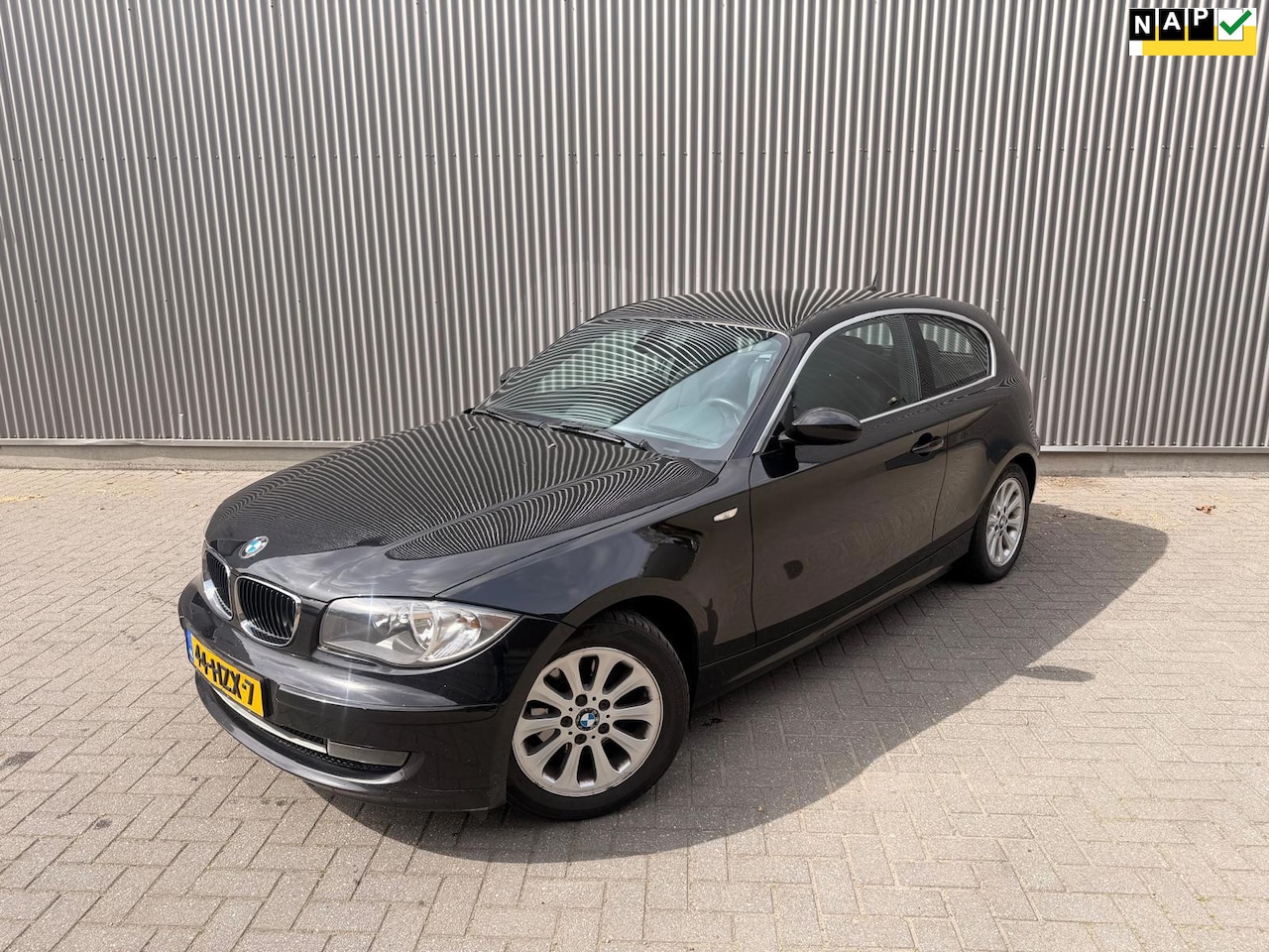 BMW 1-serie - 118d Corporate Business Line Navi|Engine/transmission good! Export - AutoWereld.nl