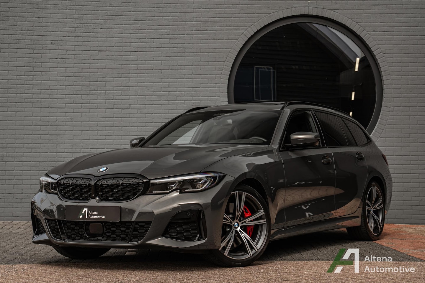 BMW 3-serie Touring - M340i xDrive High Executive BTW, 360 camera, pano, laser, harman kardon - AutoWereld.nl