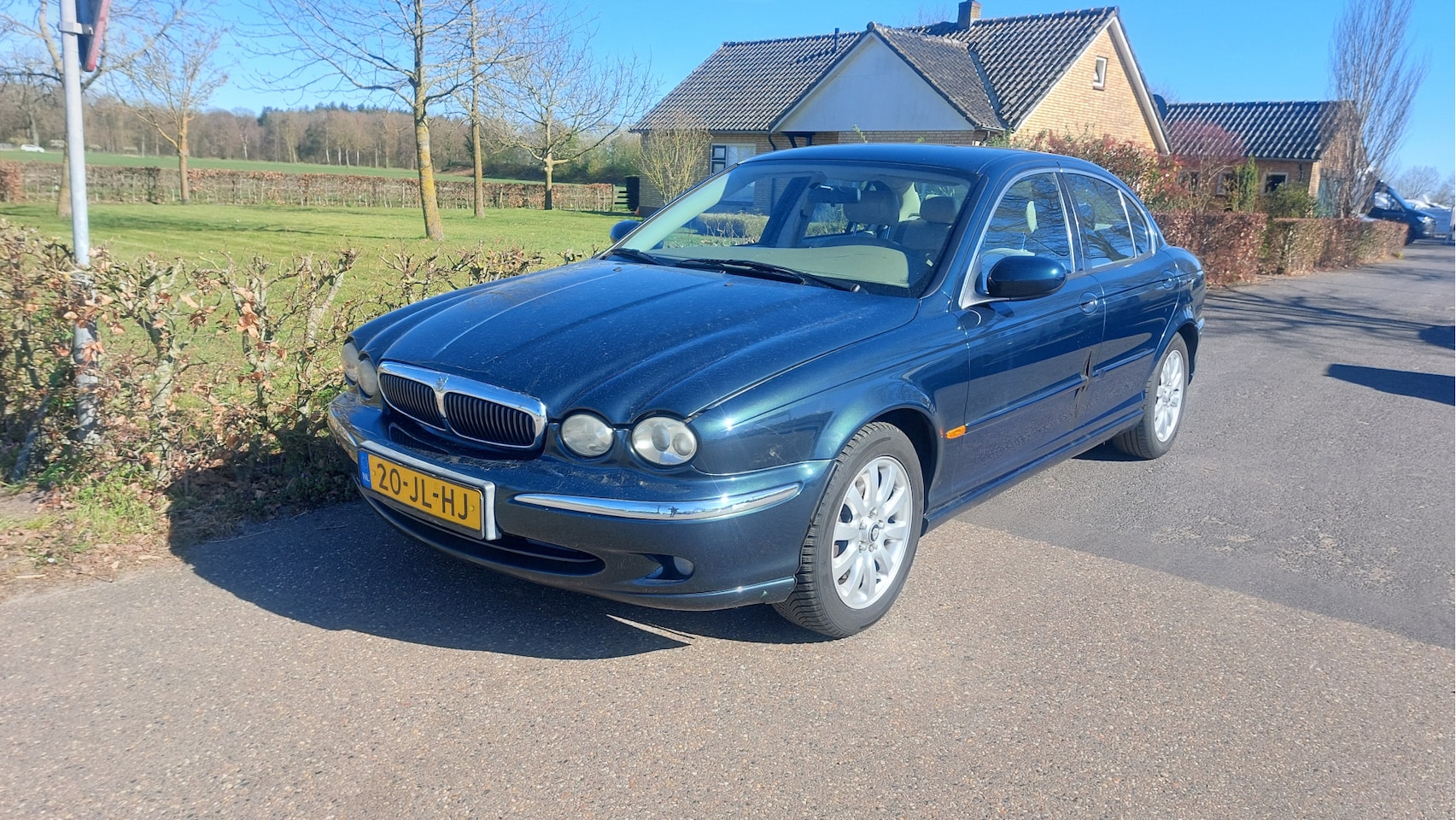 Jaguar X-type - 2.0 V6 AIRCO/LEER BJ 2002 lekt olie - AutoWereld.nl