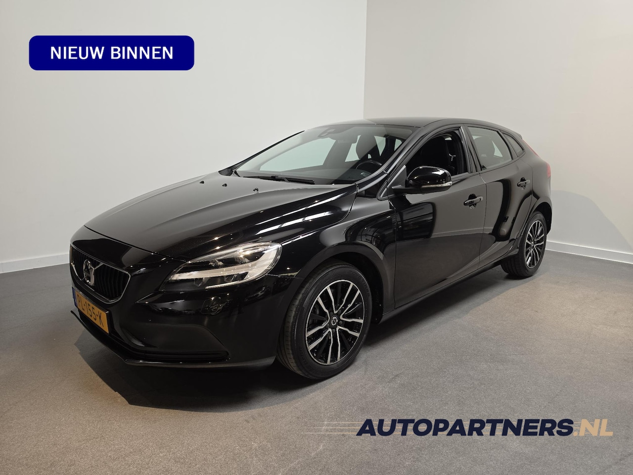 Volvo V40 - 1.5 T2 Nordic 1.5 T2 Nordic+ - AutoWereld.nl