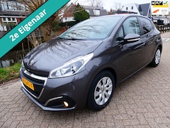 Peugeot 208 - 1.2i 5-deurs 112.000km. Airco Carplay Cruise Navi 2e eig