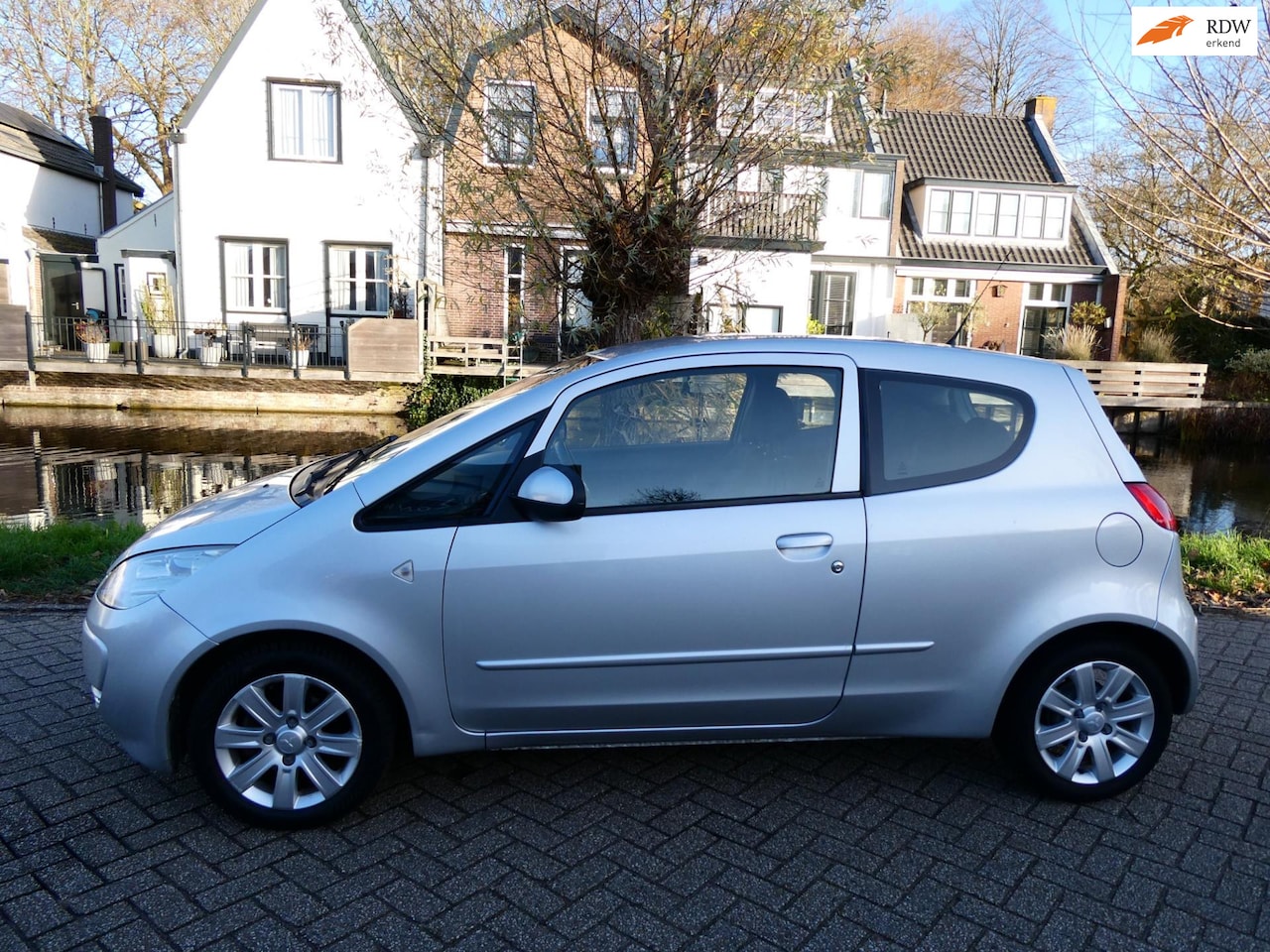 Mitsubishi Colt - 1.3 Invite+ 95pk 4-Cilinder Airco Degelijke Jap Youngtimer - AutoWereld.nl