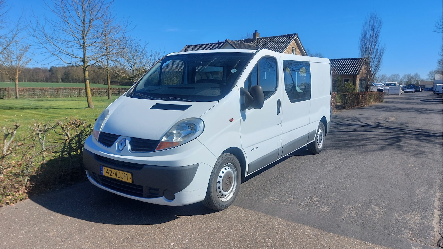 Renault Trafic - 2.5 dCi T29 L2H1 AIRCO/AUTOMAAT BJ 2007 - AutoWereld.nl