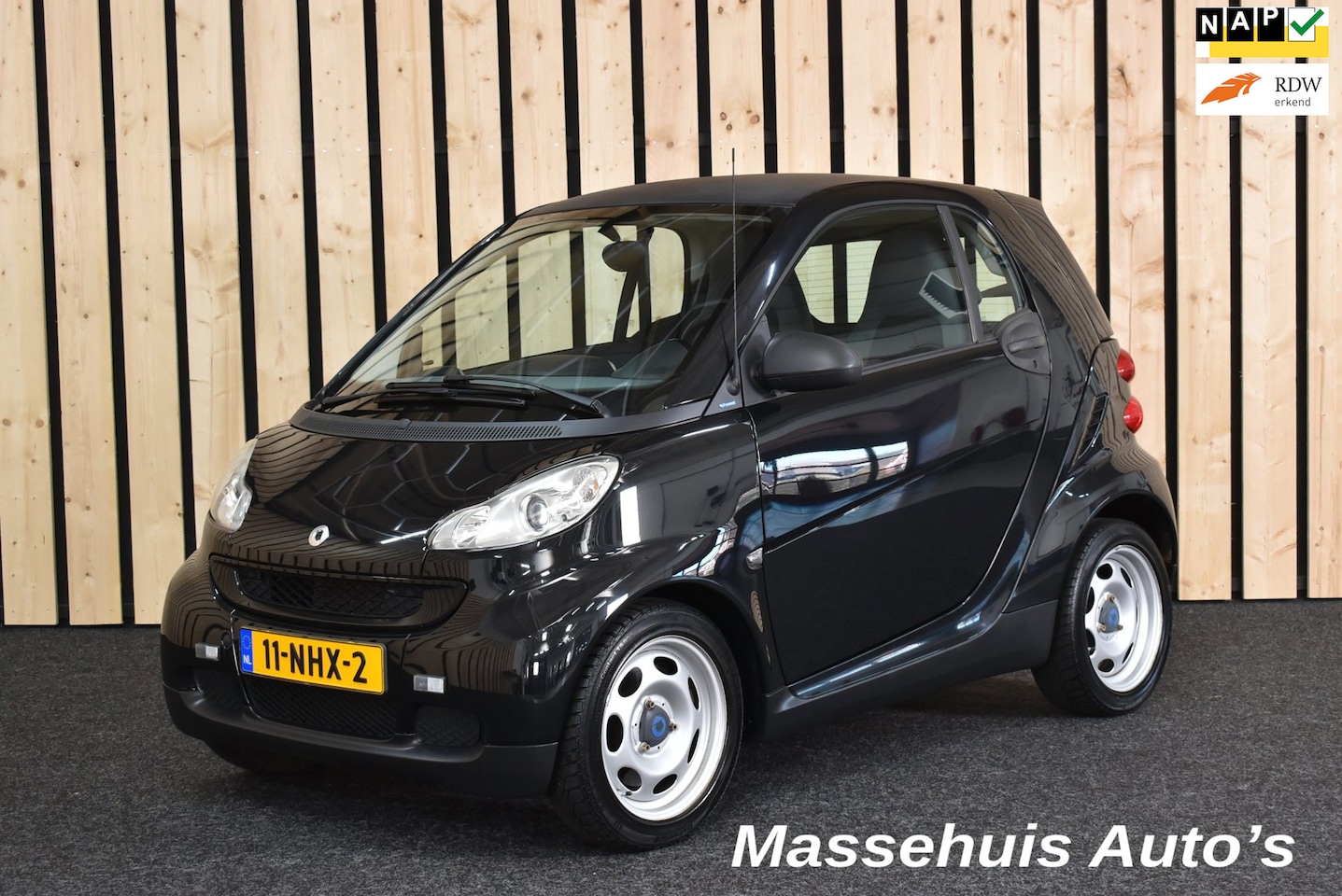 Smart Fortwo coupé - 1.0 mhd Pure 116dkm Airco Automaat 2e eig. Nwe APK - AutoWereld.nl