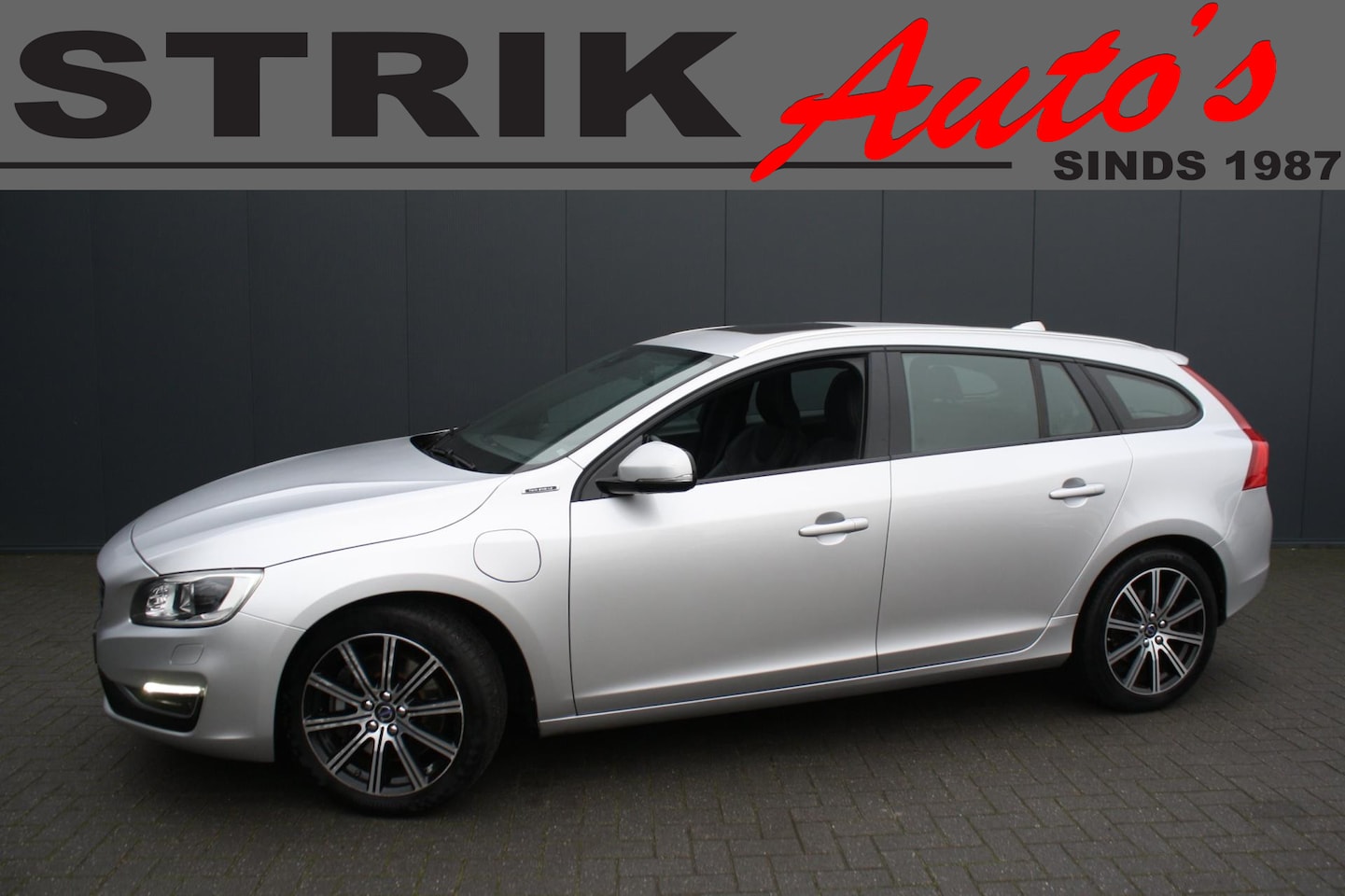 Volvo V60 - 2.4 D5 Twin Engine Special Edition 2.4 D5 Twin Engine Special Edition - AutoWereld.nl