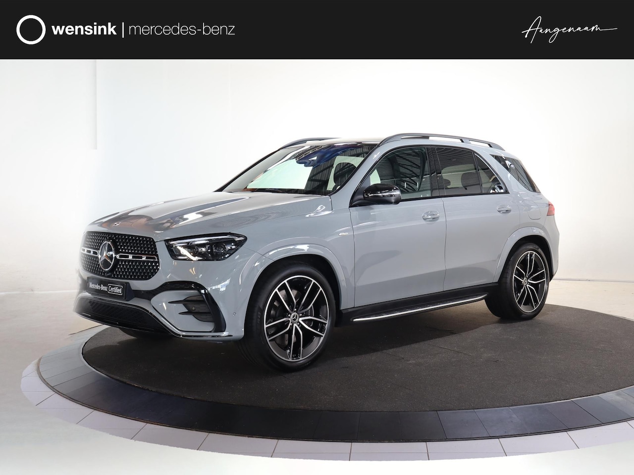 Mercedes-Benz GLE-Klasse - 400 e 4MATIC AMG Line | MANUFAKTUR lak Alpine grijs | Panoramadak | Trekhaak | Luchtvering - AutoWereld.nl